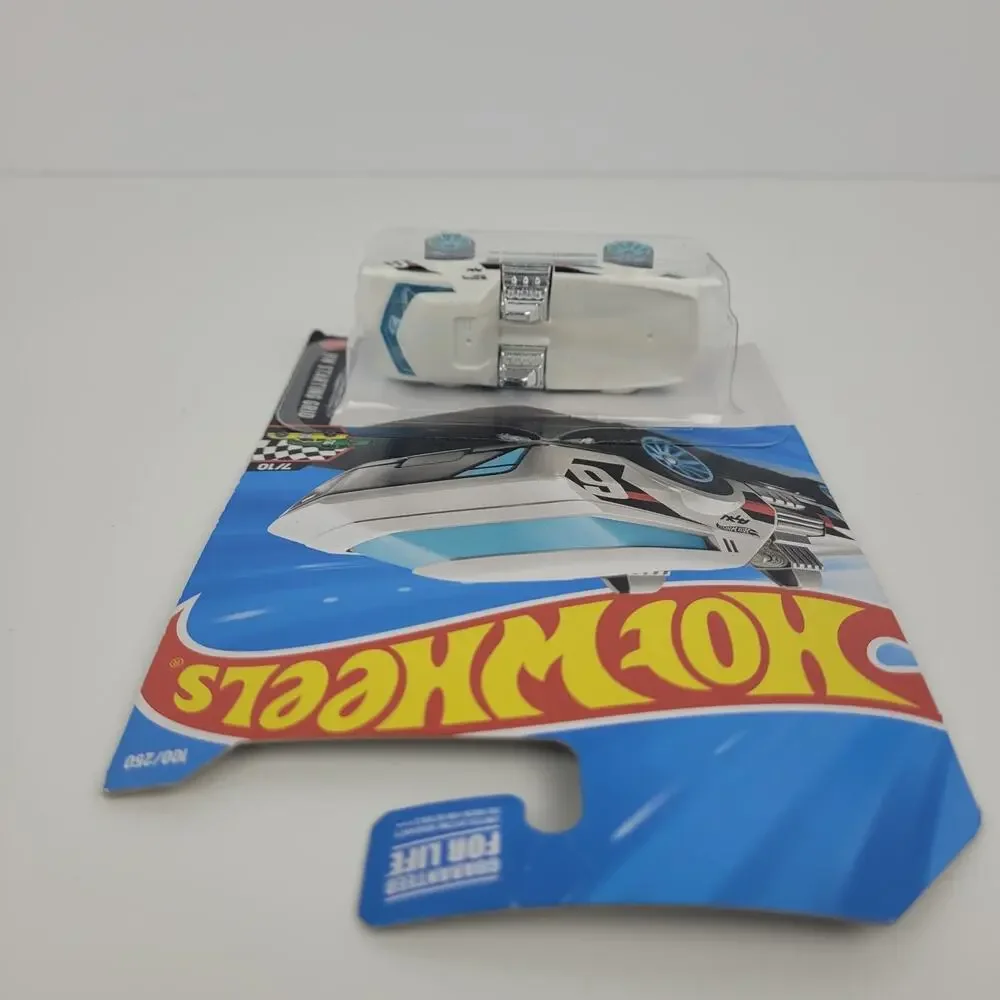 2026 Hot Wheels Twin Dorado White 100/250 HW Starting Grid Series 7/10